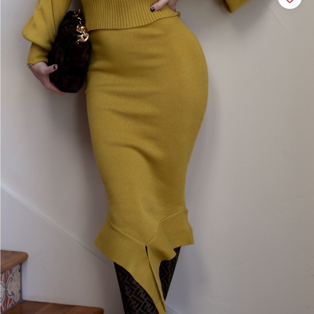 Byegreis Akira skirt